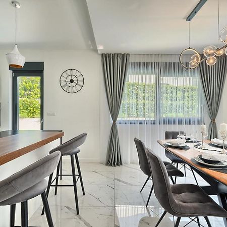 Villa Celestial Near Split Podstrana Ngoại thất bức ảnh