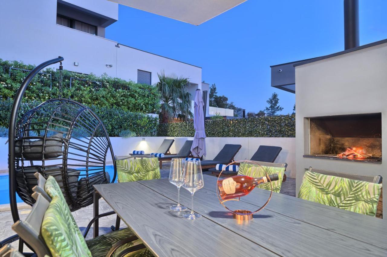 Villa Celestial Near Split Podstrana Ngoại thất bức ảnh